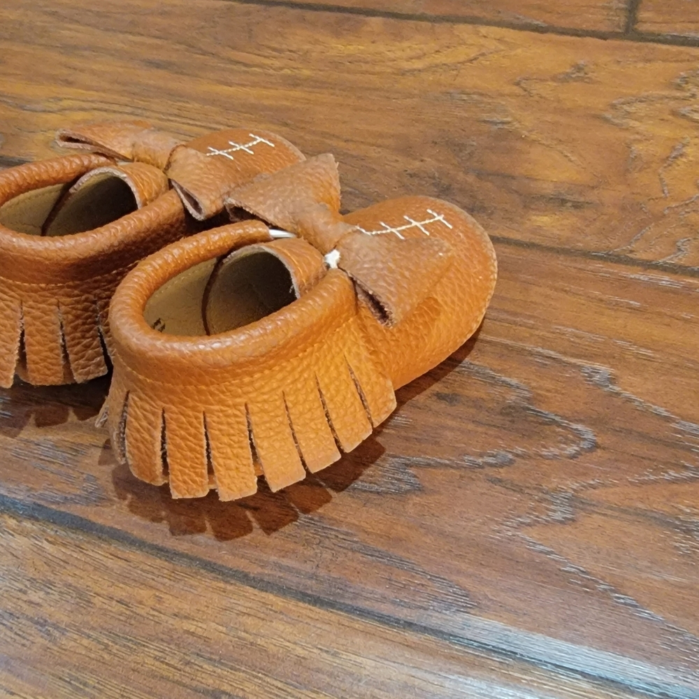 Monkey Feet - Picture 6 of 10